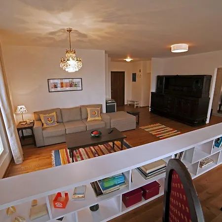 Arena Penthouse *